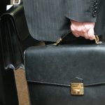 Несогласие с действиями госслужащих в мусульманских странах